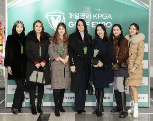 (좌부터 미스코리아 녹원회 정보빈, 송수현, 유수정, 이정민, 한호정, 김이슬, 홍나실)