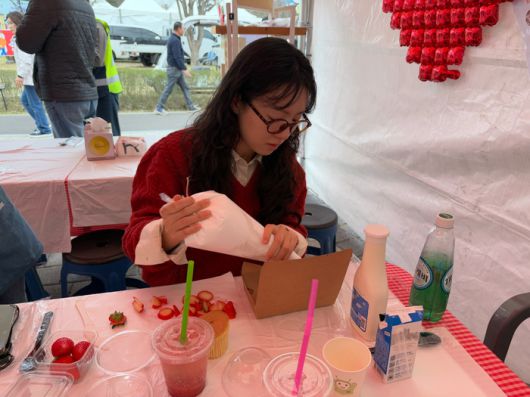 딸기 디저트 만들기 체험 [김지은 여행 + 기자]