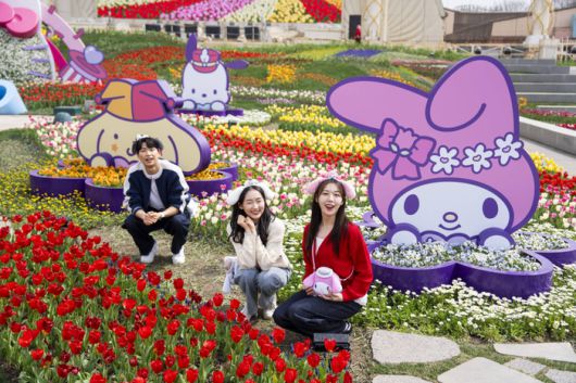 올봄 산리오캐릭터즈와 협업한 에버랜드 튤립 축제/ 사진=삼성물산