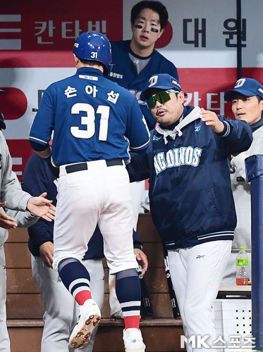 NC 손아섭은 30일 광주 KIA전에서 쐐기 2타점 적시타를 쳤다. 사진=김영구 기자