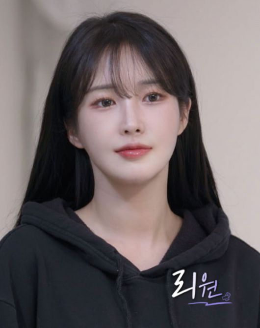 ‘너의 연애’ 출연자 김리원이 과거 논란과 성적 지향성 의혹에 대해 직접 입장을 밝히며 사과했다. / 사진 = 웨이브