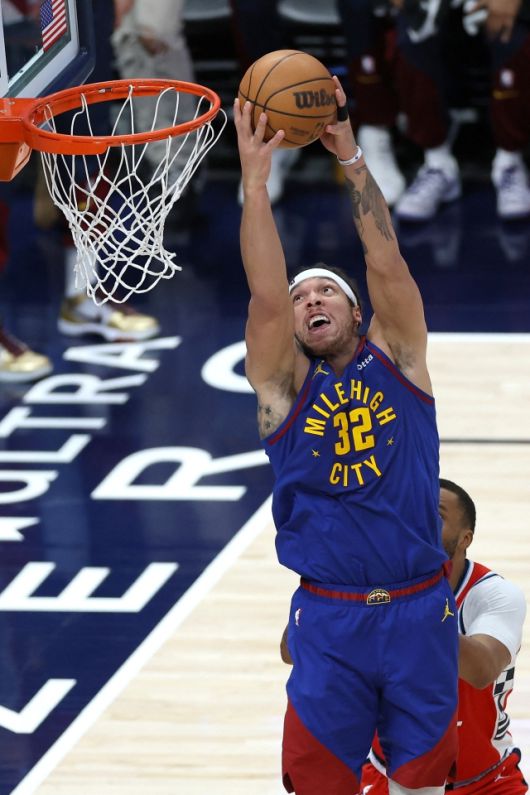 애런 고든은 공격과 수비 모든 면에서 대단했다. 그는 LA 클리퍼스에 악몽을 선사했다. 사진=AFP=연합뉴스