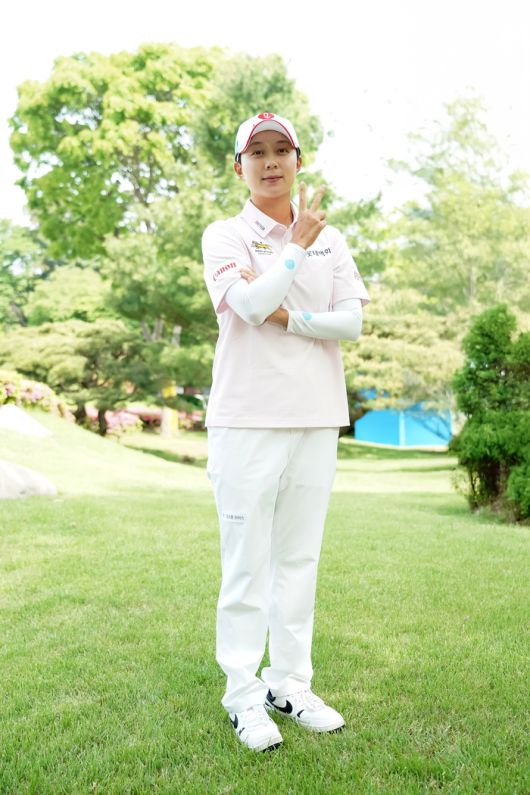 김효주가 LET 아람코 코리아 챔피언십 2연패에 성공하겠다는 각오를 전하며 포즈를 취하고 있다. 박태성 골프전문사진기자