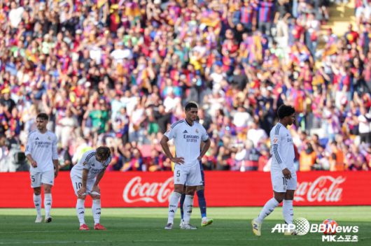 3-4 역전패에 실망감을 감추지 못한 레알 마드리드 선수들. 사진=AFPBBNews=News1