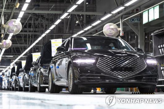 현대차 제네시스 생산라인.
