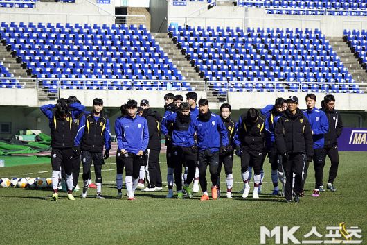 광주 FC 선수들. 사진=이근승 기자