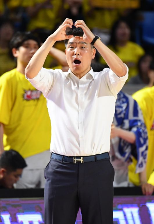 조상현 감독은 결국 LG를 KBL 정상으로 이끌었다. 사진=KBL 제공