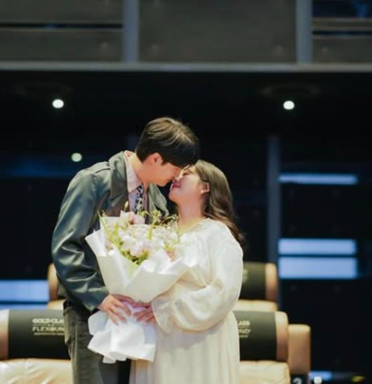 개그맨 이용식의 딸이자 방송인 이수민이 출산 후 근황을 공개하며, 눈물 나는 진심을 전했다.사진=이수민 SNS