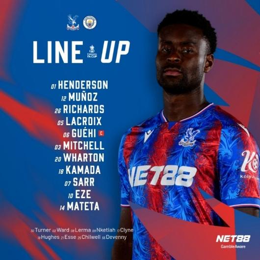 팰리스는 골키퍼 헨더슨을 시작으로 게히-라크루아-리차즈-미첼-카마다-워튼-무뇨즈-에제-사르-마테타가 선발 출전했다. 사진=크리스탈 팰리스 SNS