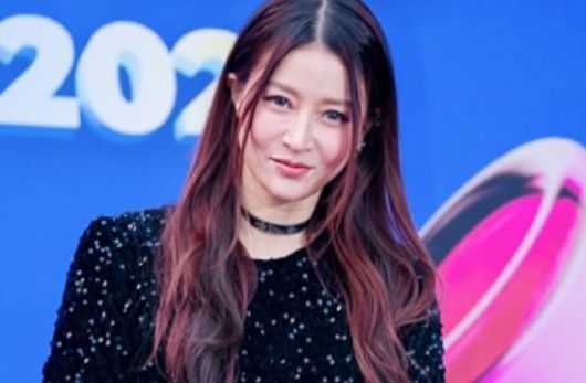 샤크라 출신 가수 황보가 ‘갑질 피해’ 의혹을 제기하며 정산 미지급 사실을 폭로했다. [사진출처 = 황보 인스타그램]