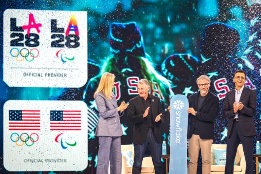 스노우플레이크는 2028년 하계 올림픽의 데이터 부문 파트너로 참여한다. <스노우플레이크>