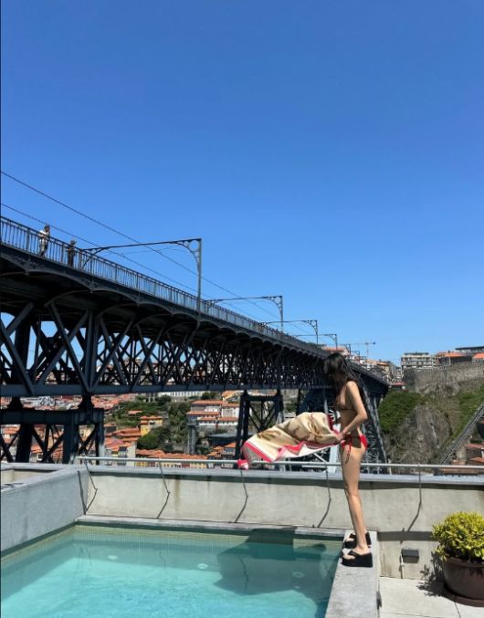 효민은 지난 4월 서울 신라호텔에서 서울대 출신 사모펀드 전무와 결혼식을 올렸다. 사진=효민 SNS