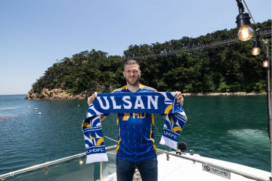 울산 HD에 합류한 폴란드 수비수 밀로시 트로야크. 사진=울산 HD