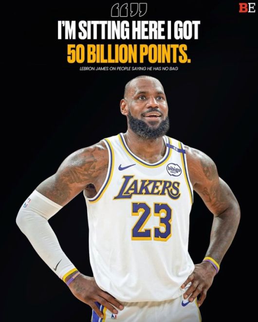 르브론 제임스는 최근 팟캐스트 ‘Mind the Game’에서 “SNS에서 자주 보는 말이 있다. ‘제임스는 가방(bag)이 없다’, ‘제임스는 가방이 없어’라고 말이다. 그런데 나는 이곳에서 500억 득점을 해냈다”라고 이야기했다. 사진=볼 익스클루시브 SNS