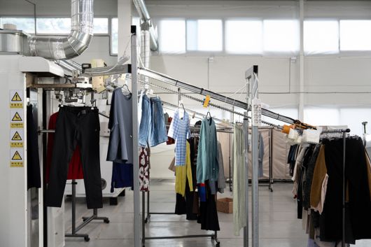 차란 남양주 검수센터에서 옷들이 분류되고 있다. [사진 = 차란]