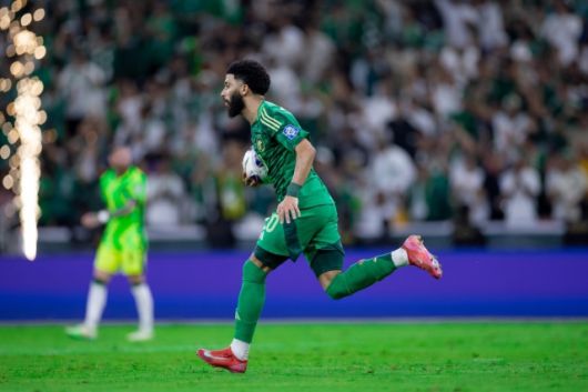 사우디는 전반 20분 알 도사리의 패스 이후 알 아부드가 슈팅 마무리하며 이른 시간 선제골을 터뜨렸다. 사진=사우디 아라비아 대표팀 SNS