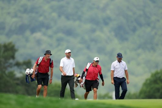 월요일부터 현장을 찾아 제125회 US오픈을 준비한 스코티 셰플러와 개리 우들랜드. AP 연합뉴스