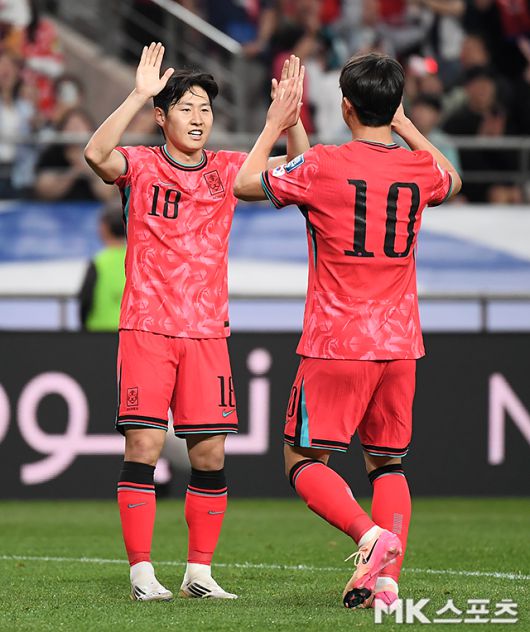 이강인은 경기 후 기자회견에서 “우리 또한 축구협회 소속이다. 감독님은 우리의 ‘보스’다. 긍정적인 부분을 많이 봐주셨으면 좋겠다”라고 말했다. 사진=천정환 기자