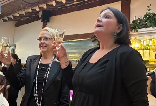 코린 풀키에 프랑스관광청 한국사무소장과 인그리드 해츠키한 파리 지역 관광청 레저 및 비즈니스 프로모션 총괄.  /사진= 강예신 기자