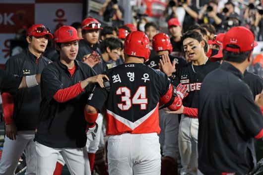 최형우는 15일 창원 KIA전에서 결승포를 쳤다. 사진=KIA 제공