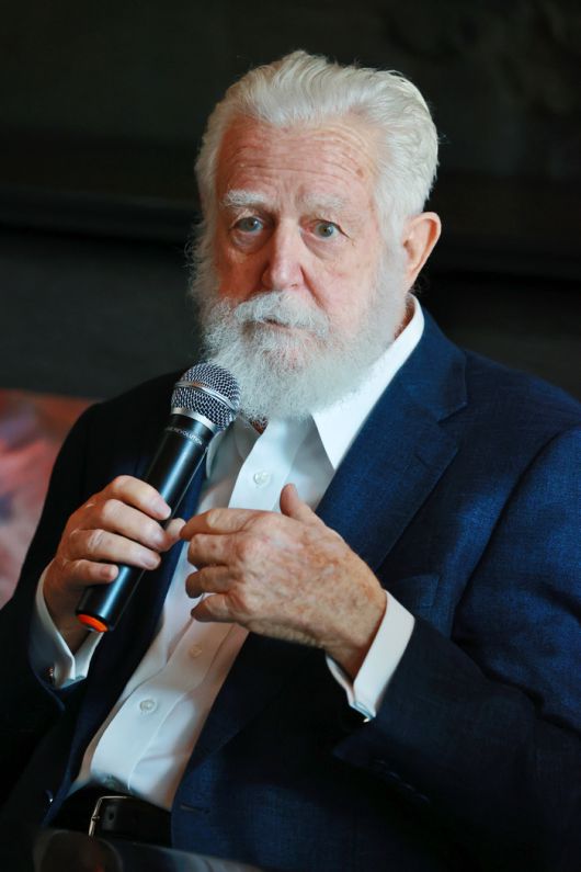 17년 만에 한국에서 열리는 개인전 개막을 위해 최근 한국을 찾은 제임스 터렐이 자신의 작품 세계에 대해 설명하고 있다. 연합뉴스