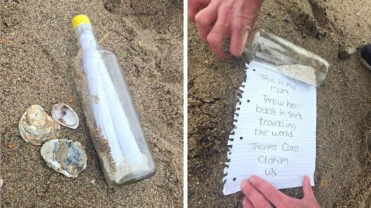 유리병에 편지와 유골의 일부가 담겨있다. [사진 = BBC]