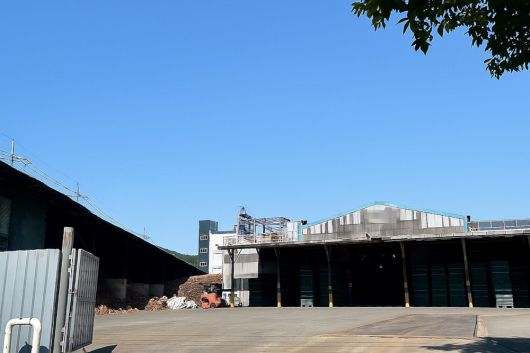 지난 4일 경남 창원 진해마천산업단지의 한 주물공장 외부가 텅 비어 있다.  창원 이윤식 기자