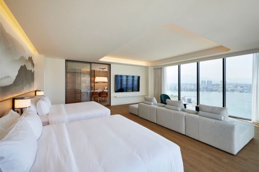 홈 마리나 속초 객실 전경.