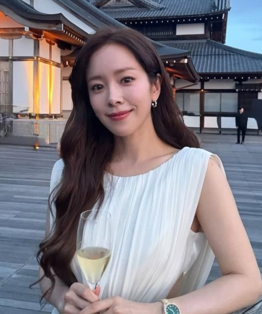 사진=한지민 SNS