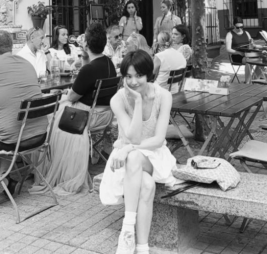 송혜교가 다시 단발로 돌아왔다. 사진=송혜교 SNS