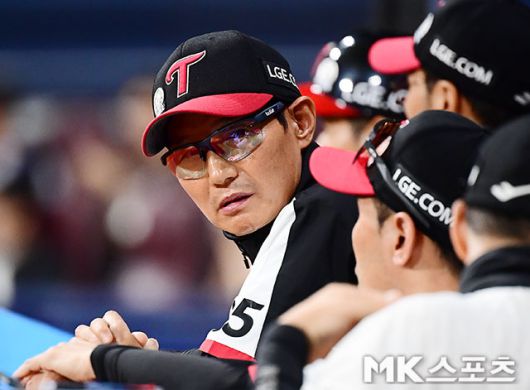 LG의 지휘봉을 잡고 있는 염경엽 감독. 사진=천정환 기자