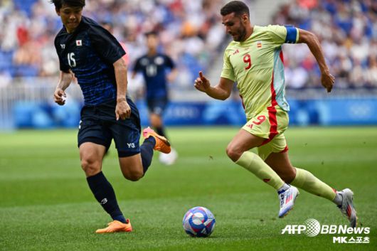 다카이는 2024년 9월 5일 중국과의 2026 북중미 월드컵 아시아 지역 3차 예선에서 교체 출전하며 일본 국가대표팀 데뷔전도 치렀다. 다카이는 일본 국가대표로 A매치 3경기를 소화 중이다. 사진=AFPBBNews=News1