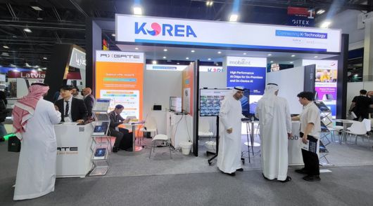 지난해 두바이에서 열린 자이텍스(GITEX) 글로벌 통합 한국관 부스 현장 / 사진=코트라