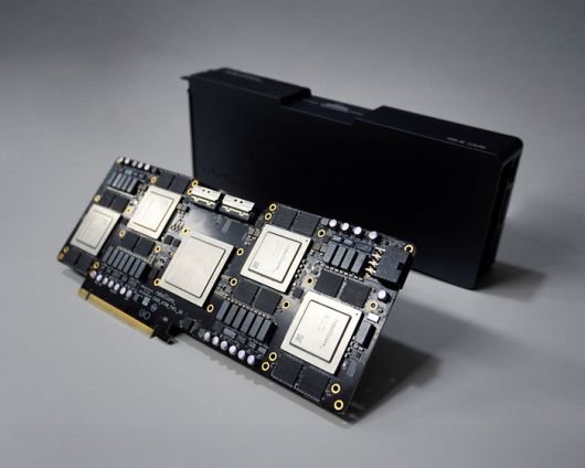 SK텔레콤이 AI 반도체 스타트업 리벨리온과 ‘에이닷 전화 통화요약’ 등 자사 주요 인공지능 서비스들에 리벨리온의 NPU를 적용하기 위한 테스트를 진행 중이라고 25일 밝혔다. 사진은 리벨리온 아톰 맥스. [사진 = SKT]