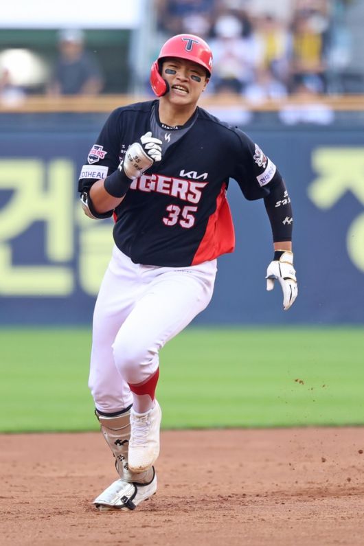 최근 연일 클러치 능력을 뽐내고 있는 김석환. 사진=KIA 제공