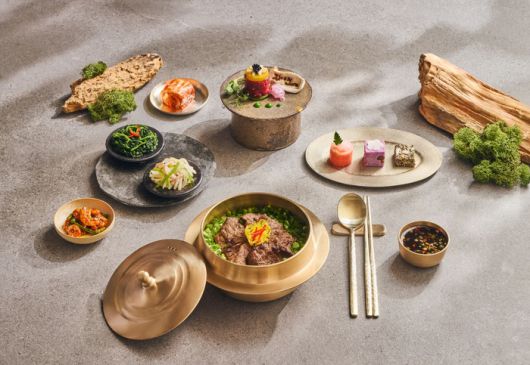 한식당 자연의 ‘얼큰 소고기 해장국’ / 사진=워커힐 호텔앤리조트