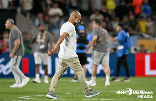 고개 숙인 맨체스터 시티 펩 과르디올라 감독. 사진=AFPBBNews=News1