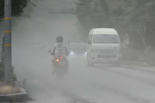 화산재로 덮인 도시. [사진 = 373news]