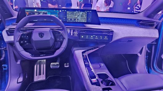 신형 3008 내부 [사진촬영=최기성 매경 디지털뉴스룸 기자]