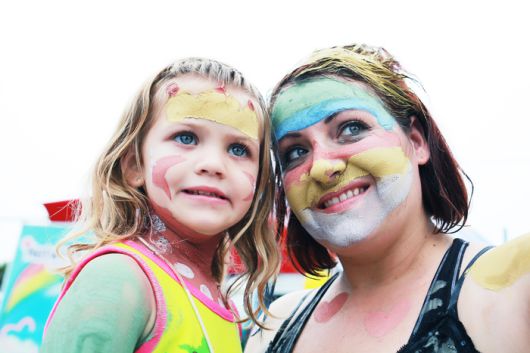 보령 머드 축제에 참가한 외국인 가족 / 사진=서울관광재단