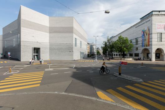 본관 맞은 편에 있는 바젤 미술관 노이바우. ©Kunstmuseum Basel