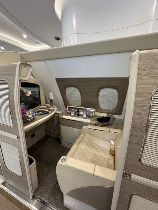 퍼스트 클래스 스위트 체험존. /사진= 강예신 기자