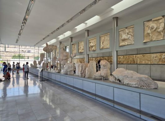 안타깝게도 복제품이 전시 중인 파르테논 신전 조각상들 ©김슬기