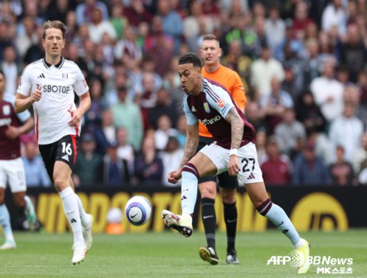 로저스는 187cm 키에 웬만해선 밀리지 않는 힘을 지녔다. 중앙 공격형 미드필더가 제 포지션으로 빠르진 않지만, 공 다루는 능력과 기술이 아주 뛰어나다. 특히나 해결사 능력과 기회 창출에 능해 팀 공격의 핵심으로 맹활약했다. 로저스는 중앙뿐 아니라 측면 공격수로도 빼어난 경기력을 보여줬다. 사진=AFPBBNews=News1