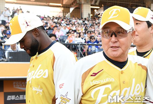 한화와 결별하게 된 플로리얼. 사진=천정환 기자