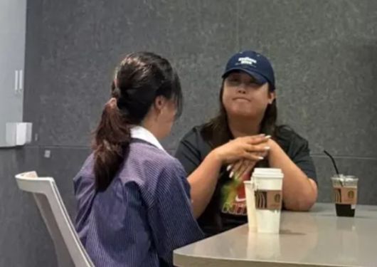 [사진출처=유튜브 채널 ‘스튜디오 수제’]