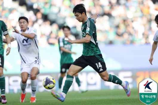 전진우. 사진=한국프로축구연맹