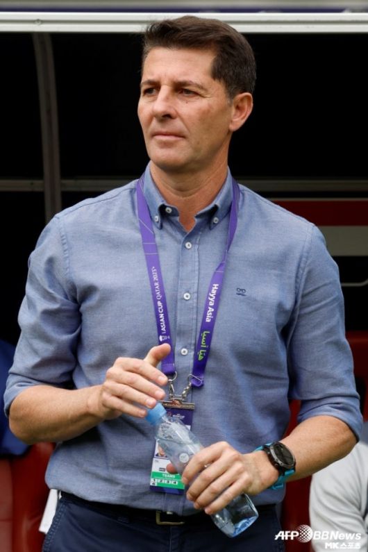 ‘소후닷컴’은 “발칸 반도 출신 지도자들은 더 이상 우선 대상이 아니다. 칸나바로는 지도자 커리어가 평범해 선임 가능성이 크지 않다. 오소리오는 아시아 축구 이해도가 부족하다. 이때 (헤수스)카사스가 여러 후보 중 두각을 나타내고 있다”고 말했다. 사진=AFPBBNews=News1