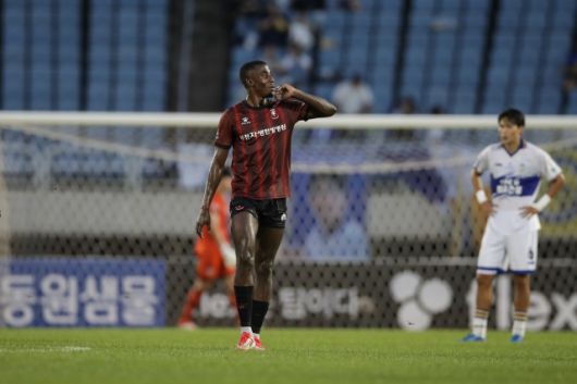 ‘하나은행 K리그2 2025’ 21라운드 MVP는 부천 몬타뇨가 차지했다. 사진=한국프로축구연맹 제공