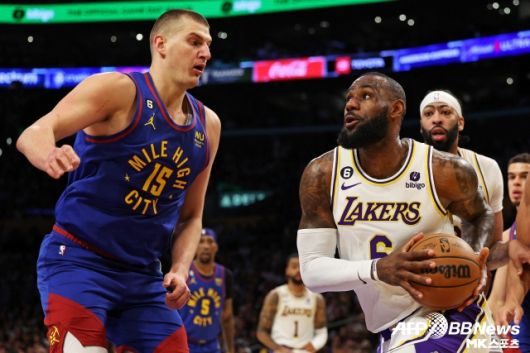 르브론 ‘킹’ 제임스와 ‘조커’ 니콜라 요키치가 덴버 너게츠에서 함께할 수 있을까. 사진=AFPBBNews=News1
